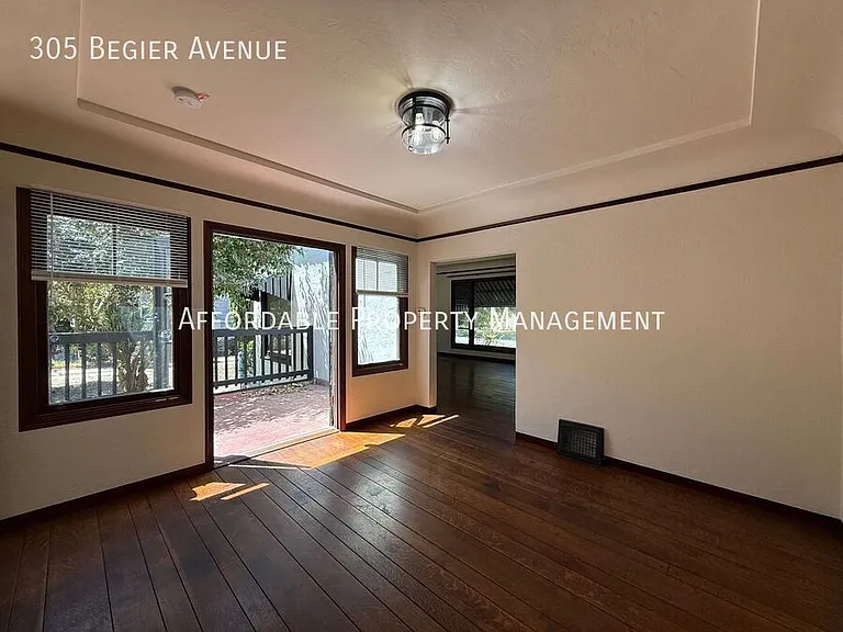 305 Begier Ave — Photo 8