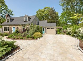 39 Salisbury Rd, Barrington, RI 02806
