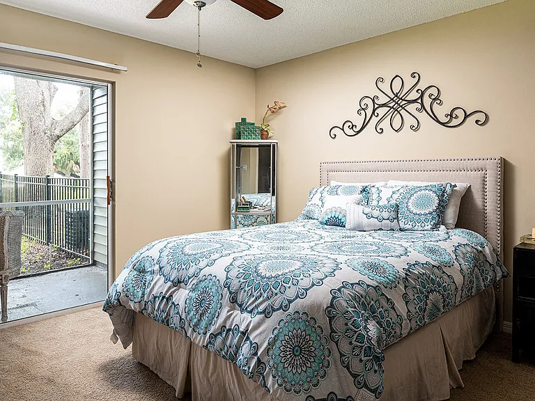 Madison Oaks Apartment Homes — Photo 18