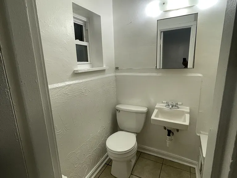 9230 Reading Rd #2 — Photo 5