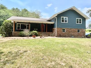 460 Davis Rd, Chickamauga, GA 30707