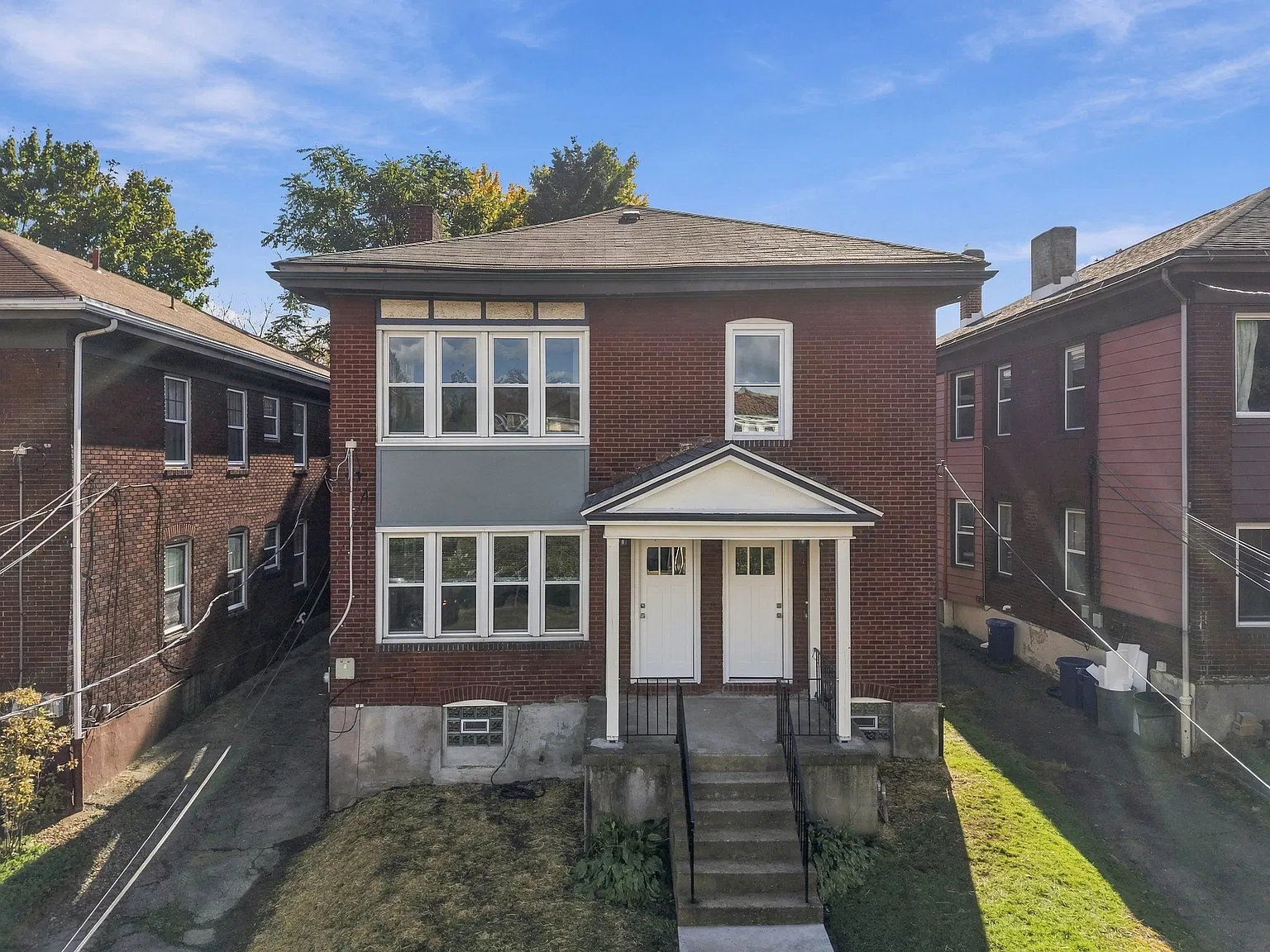 3 bed, 1500 sqft, $2,999 — Photo 3