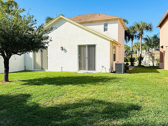 4th image of 5780 Azalea Cir