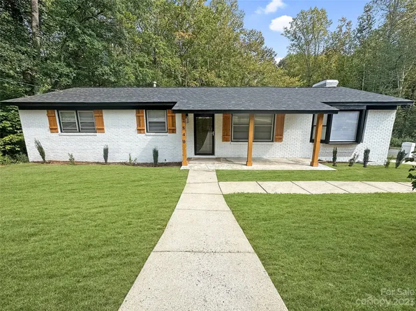 2840 Crescent Ln, Gastonia, NC 28052