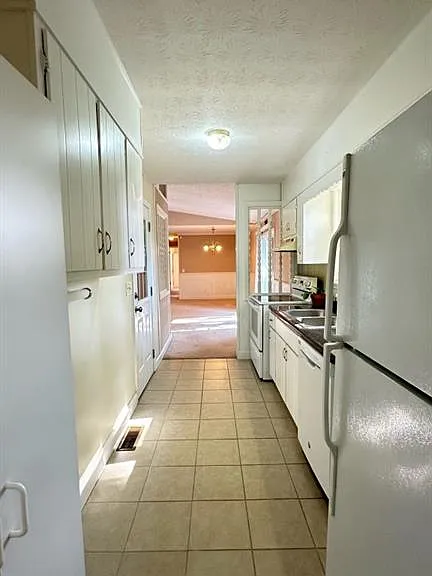 3468 Rocky Creek Dr — Photo 6