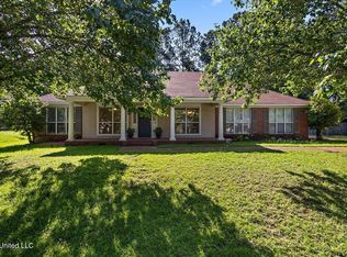 105 Dover Ct, Clinton, MS 39056