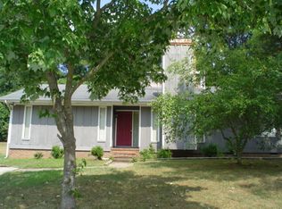 3912 Saratoga Dr, Raleigh, NC 27604