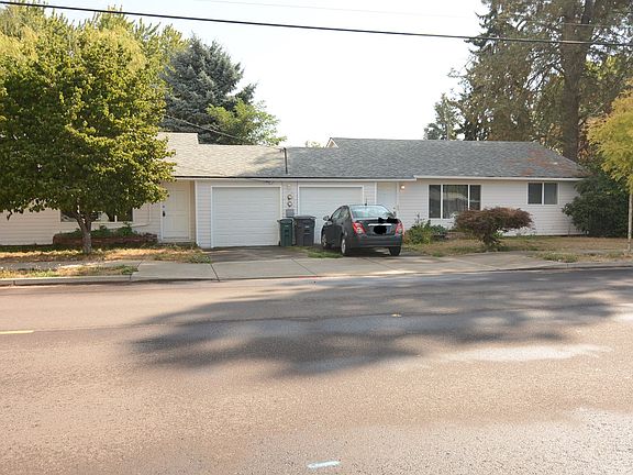 2nd image of 616 NW Connell Ave