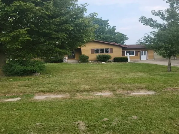 75 S Bradleyville Rd, Reese, MI 48757