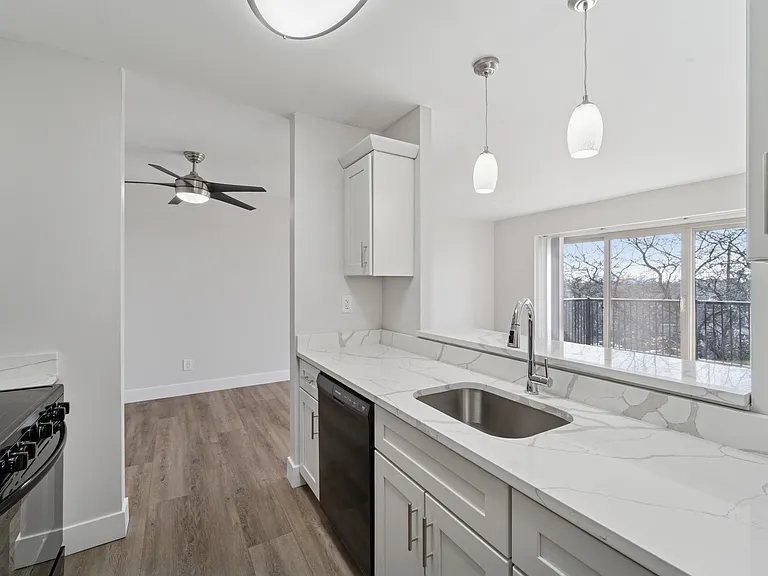 Haverford Court — Photo 3