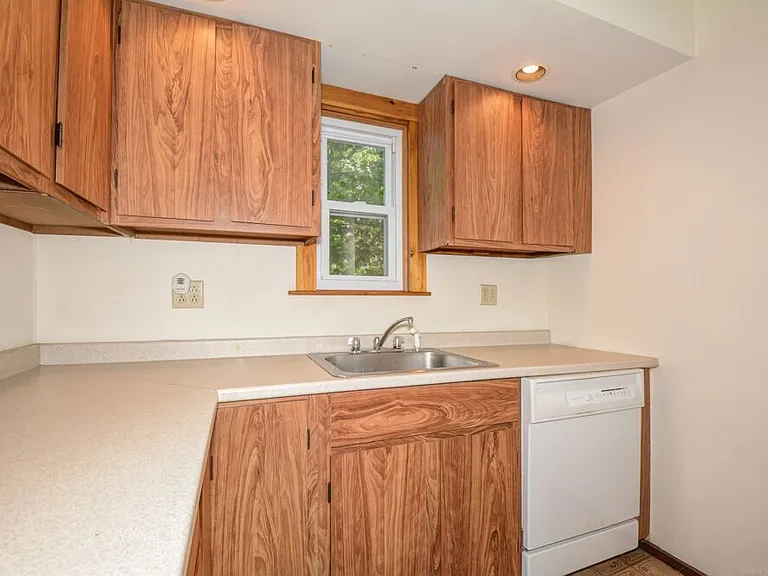 46-48 South St #2 — Photo 6