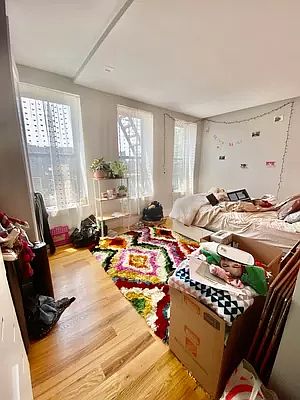 4th image of 245 Sullivan Pl #C1