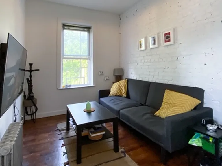 1129 Rogers Ave #9 — Photo 11