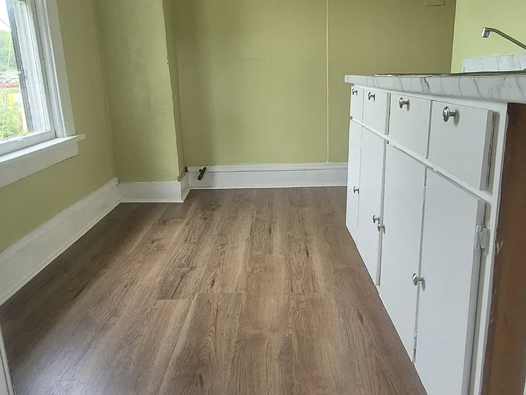 14618 Velour Ave #1 — Photo 2