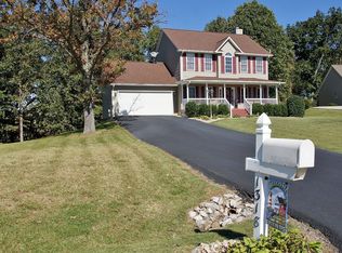 1318 Virginia Ridge Dr, Hardy, VA 24101