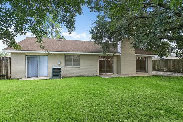 408 Cardinal Dr — Photo 15
