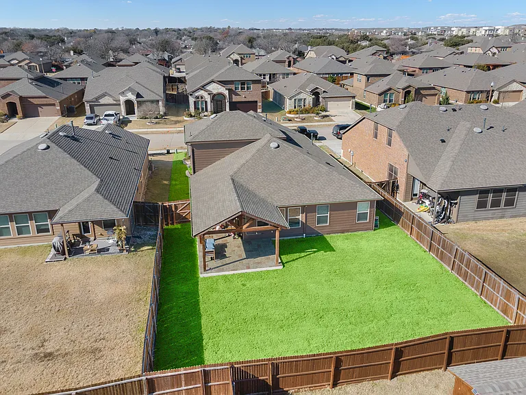 4008 Spur Trail Dr — Photo 25