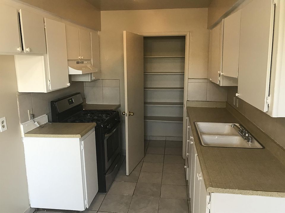 1st image of 109 N Glenn Ave APT 211