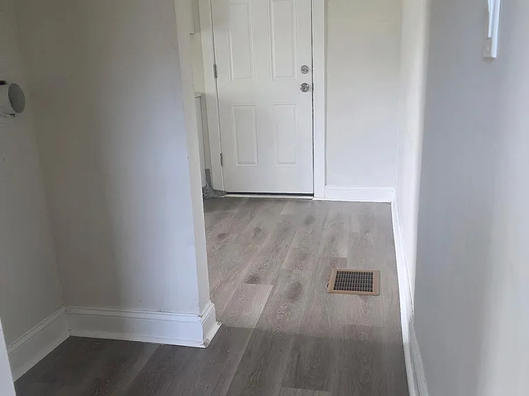 11 Garfield St #1 — Photo 10