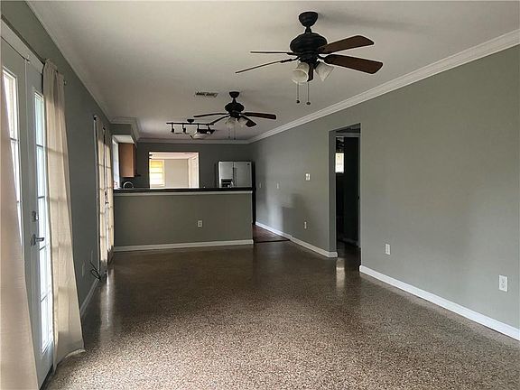 5th image of 7065 General Haig St