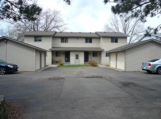 26390 Fenwick Ave APT D, Wyoming, MN 55092