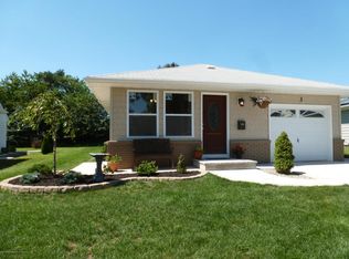 3 Oranjestad St, Toms River, NJ