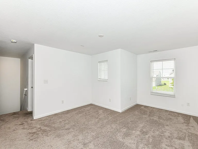 5051 Maywood Dr — Photo 27