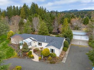 62 Johnson Rd, Port Angeles, WA 98363