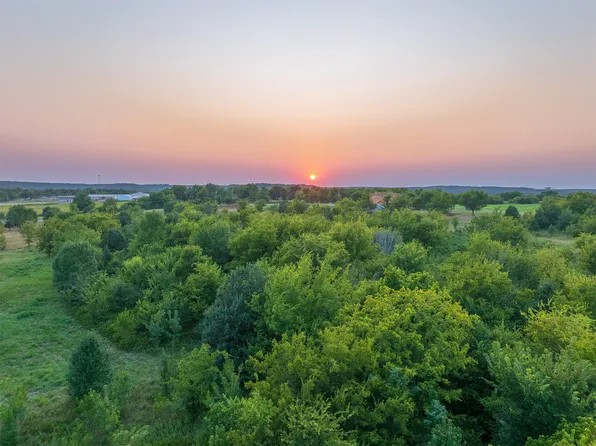 5 W 195th St S, Mounds, OK 74047