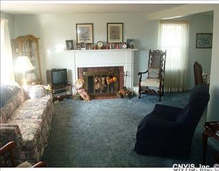 1st image of 415 Parsons Dr