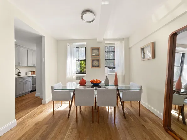 425 Central Park W APT 1D
