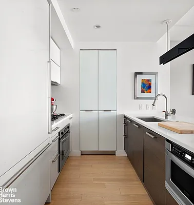 Sold by Brown Harris Stevens | media 6