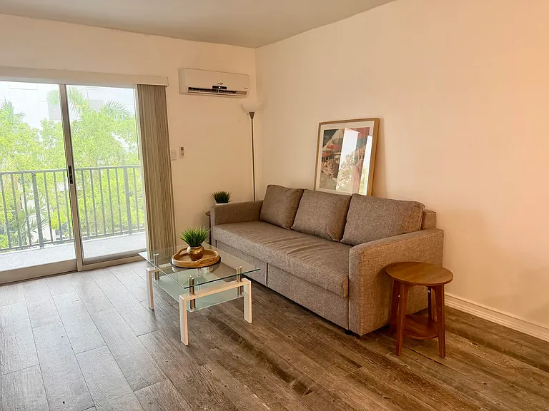 3000 Riomar St #410 — Photo 6
