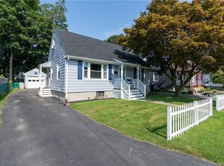 19 Dinan St, Beacon, NY 12508