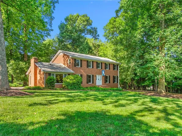 116 E Laramie Dr, Mebane, NC 27302