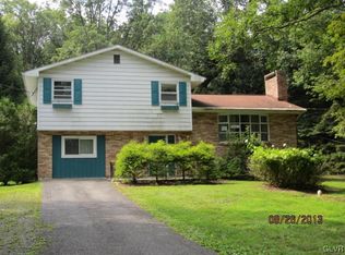 44 Lake Dr, Jim Thorpe, PA 18229