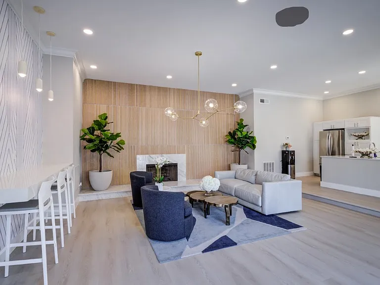 Peppertree Apartment Homes — Photo 17