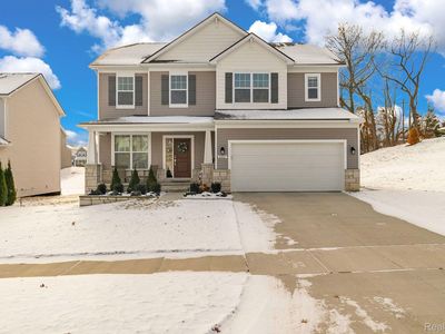 8481 Sharon Dr, White Lake, MI, 48386