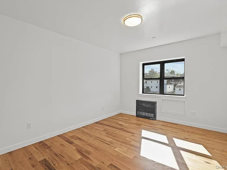 671 Bronx River Rd #6C — Photo 18