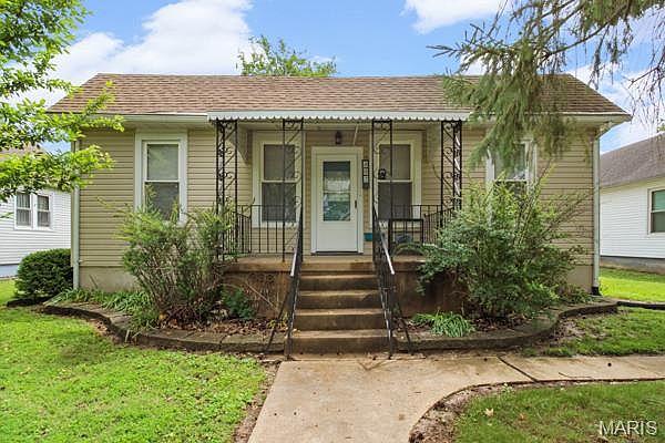 1st image of 402 N Taylor Ave