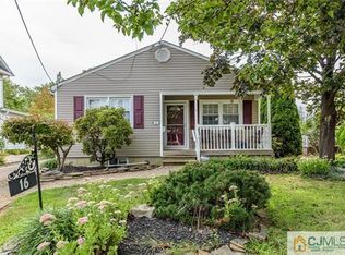 16 Club Pl, Freehold, NJ 07728