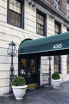 Sold by Brown Harris Stevens | media 19