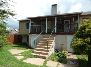 324 W 4th St #A, East Greenville, PA 18041