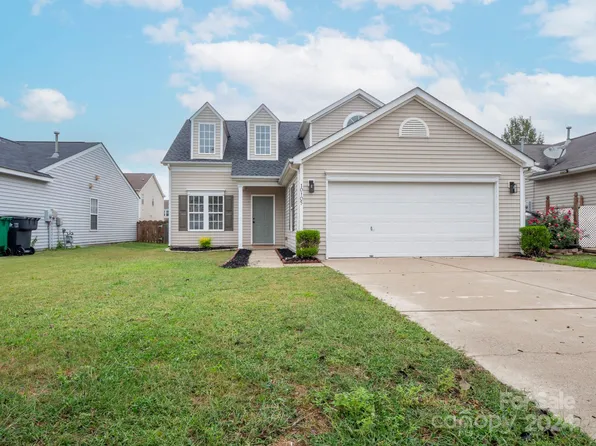 10105 Orchard Grass Ct, Charlotte, NC 28278