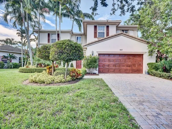 923 Mill Creek Dr, Palm Beach Gardens, FL 33410
