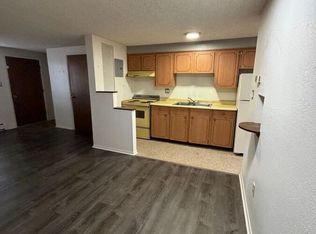 3305 S Clarkson St APT 303, Englewood, CO 80113