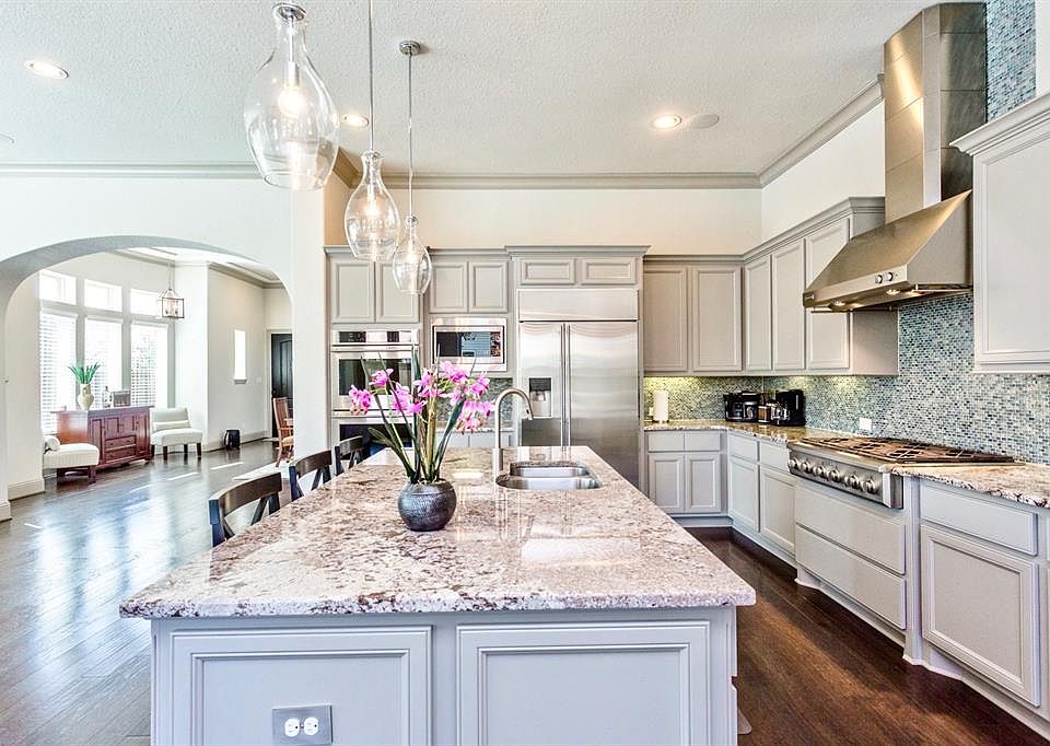 1st image of 86 Quiet Way Ln