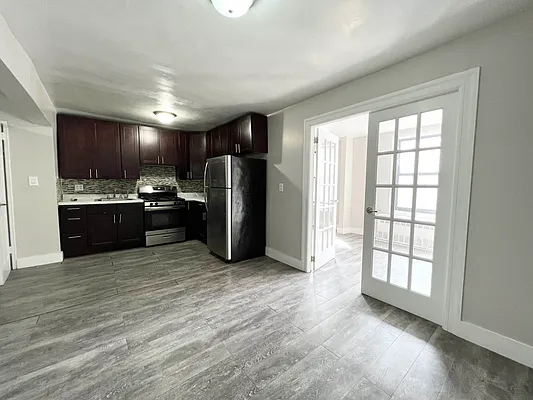 Rented by Premier One Realty LLC | media 20