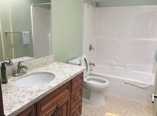 211 SE 88th Ave, Portland, OR 97216