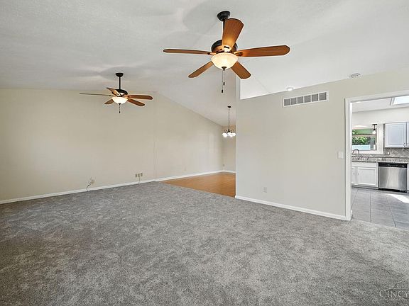 5th image of 1855 Doral Dr